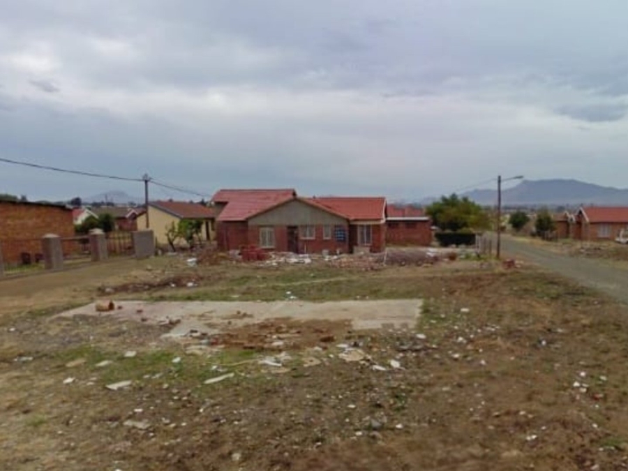  Bedroom Property for Sale in Selosesha Free State